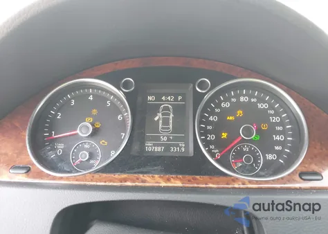 2011 Volkswagen Cc Lux Plus from USA, damaged, VIN WVWHP7AN4BE705360